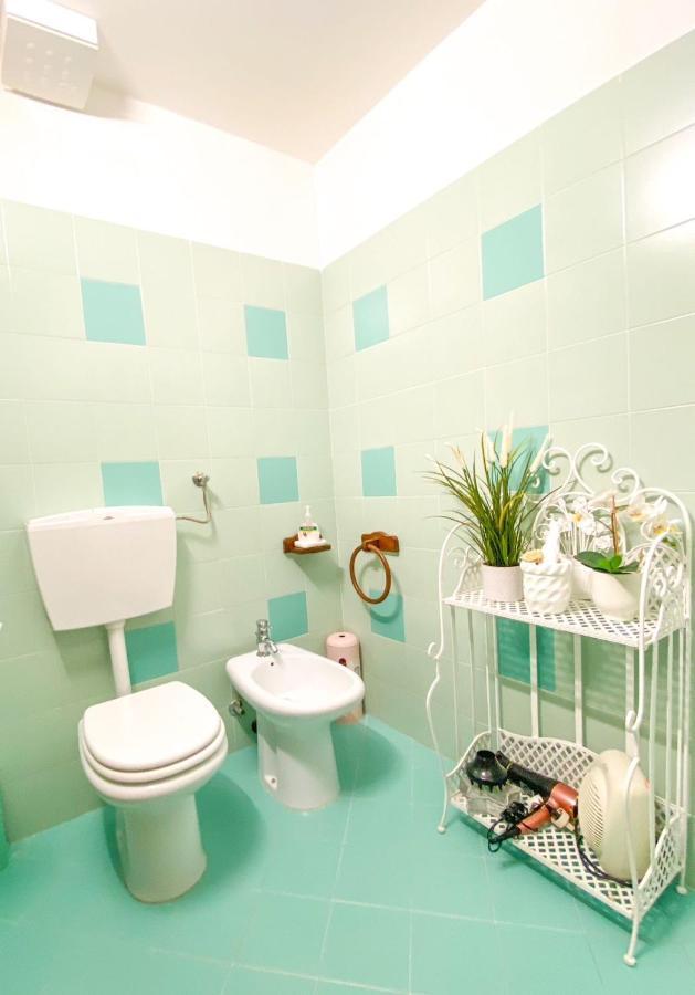Ca' Tomassino Holiday Apartments Урбино Экстерьер фото