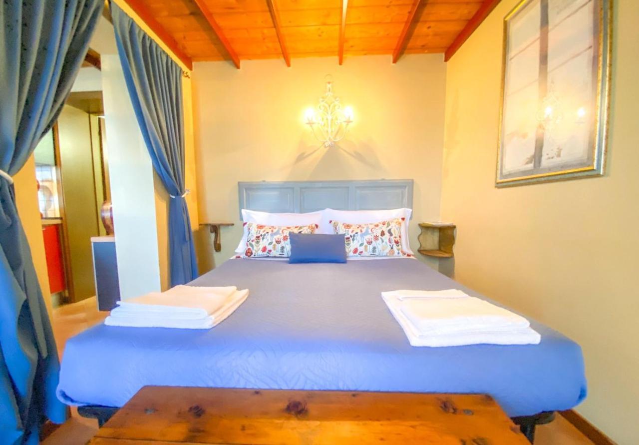 Ca' Tomassino Holiday Apartments Урбино Экстерьер фото
